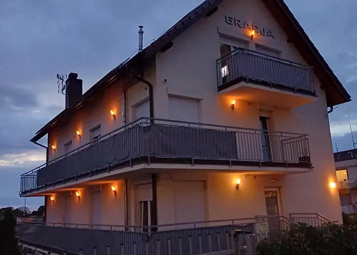 Apartamenty I Pokoje Gracja